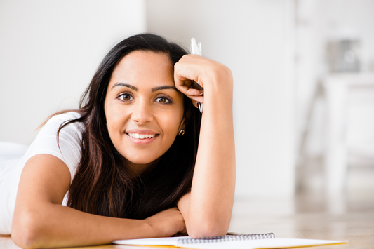 7 Journal Prompts to Strengthen Your Confidence