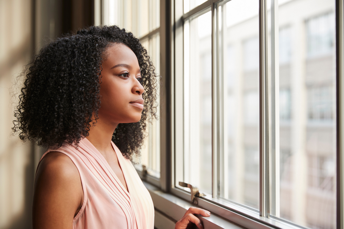 How to Let Go of the Past When It Still Hurts
